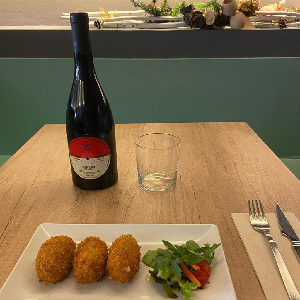 Croquetas Caseras: Restaurante NiNus